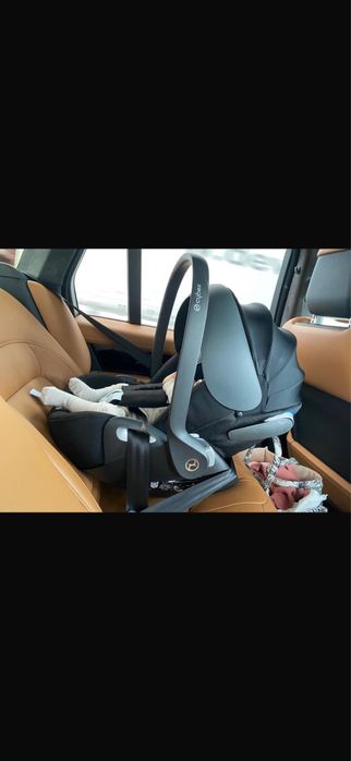 Cărucior Mima Xari +scoică Cybex Platinum