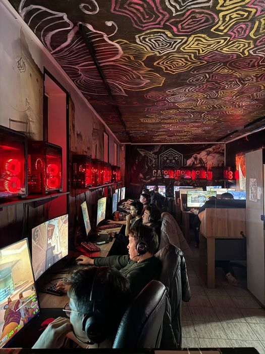 Продам Компьютерный клуб