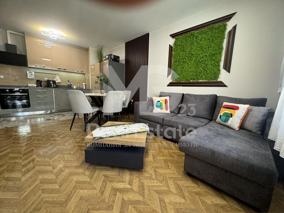 Продава се Двустаен апартамент в Пловдив, Мараша - 75 кв.м за 2307 €/кв.м - Снимка #1