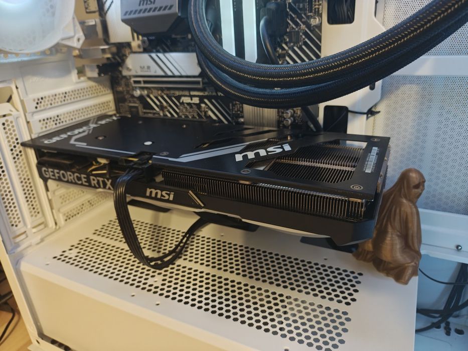 Видеокарта RTX4060Ti 16 гб