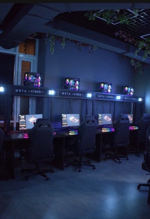 Продам компьютерный клуб