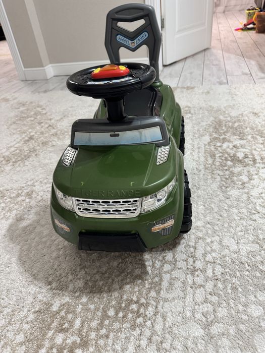 Толокар с музыкальным рулем