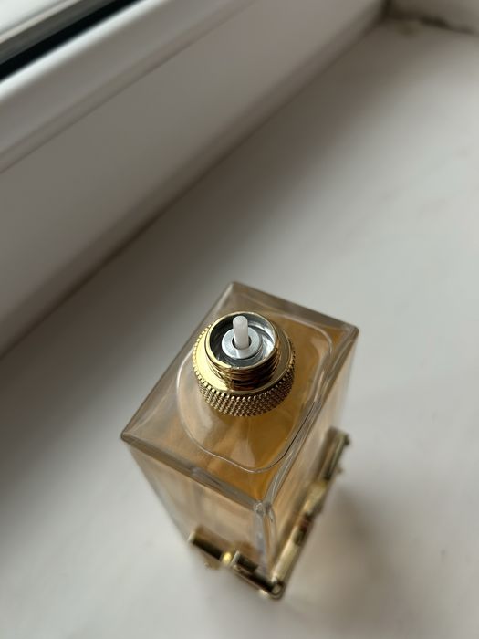 Парфюм Yves Saint Laurent libre