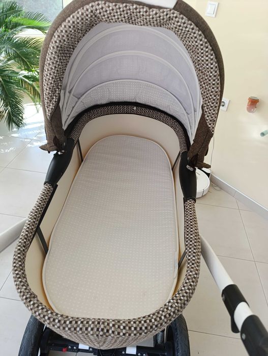 ADAMEX Бебешка количка Galactic 2 в 1