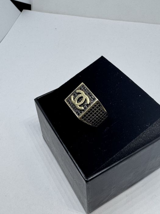 златен пръстен 6.85гр 14к 585