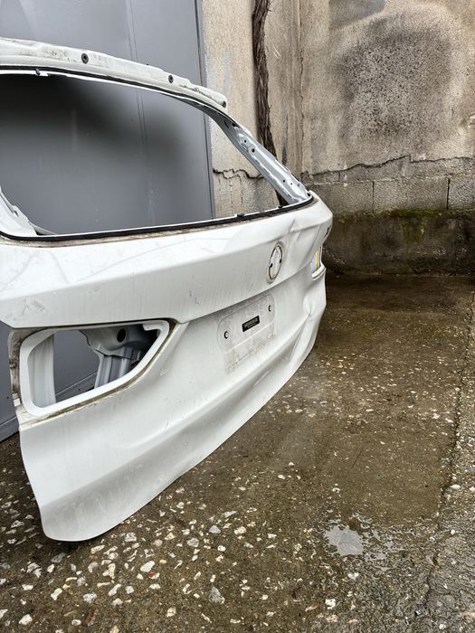 Багажник / заден капак/ пета врата /бмв bmw x1 F48