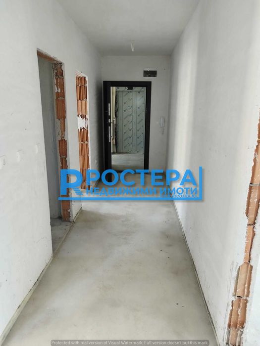 Продава се Двустаен апартамент в Търговище, Център - 43 кв.м за 1675 €/кв.м - Снимка #15
