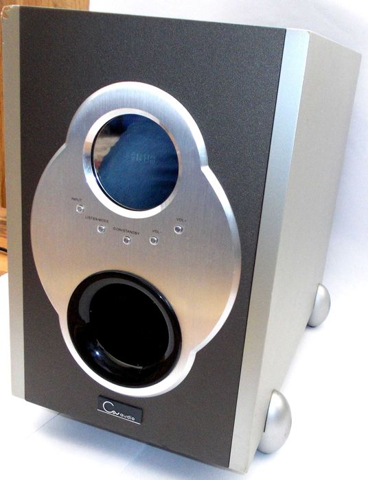 Subwoofer activ CAV audio DENMARK  Amplificator 5.1CH 300W , Dolby Pro Logic , intrare optic + analogic , dali , marantz
