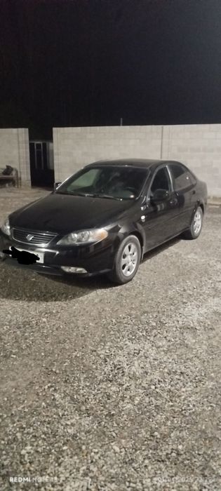 Jentra 1,5 rangi qora