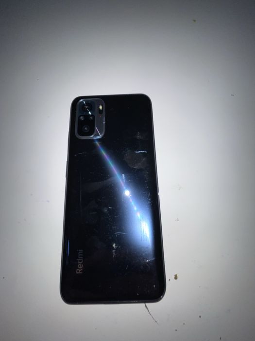 Redmi Note 10S.