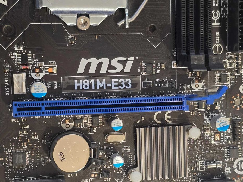 Placa de baza MSI H81M-E33, Socket 1150 + procesor Intel G3240
