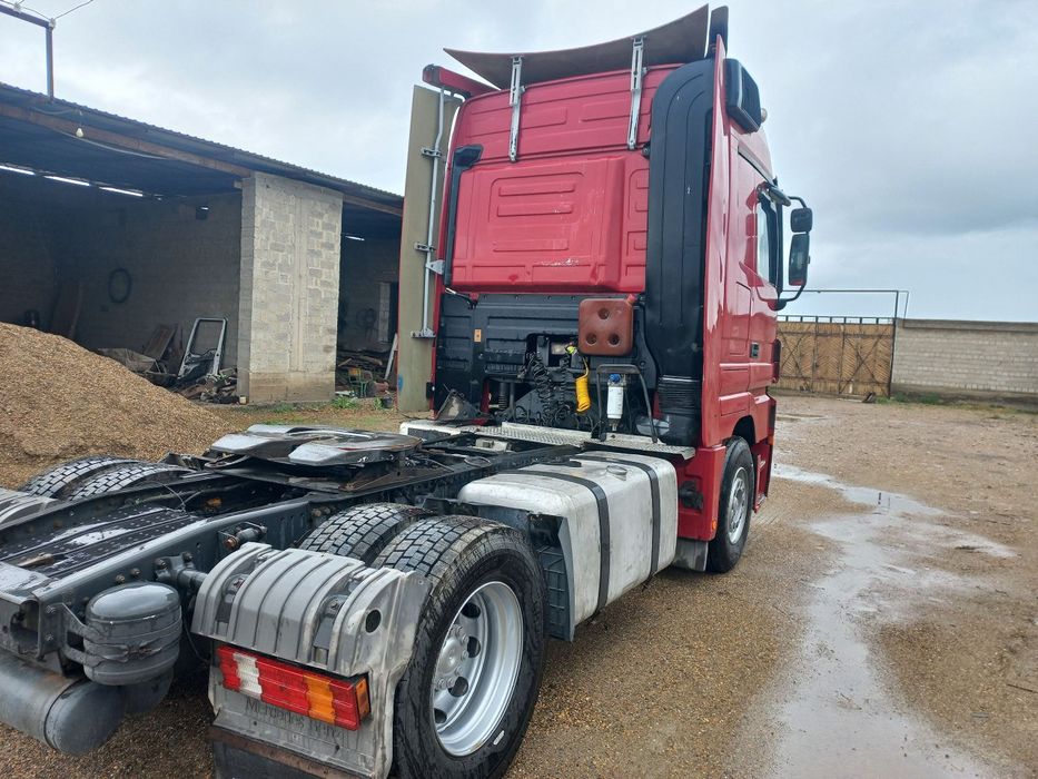 Мерседес актрос 1844