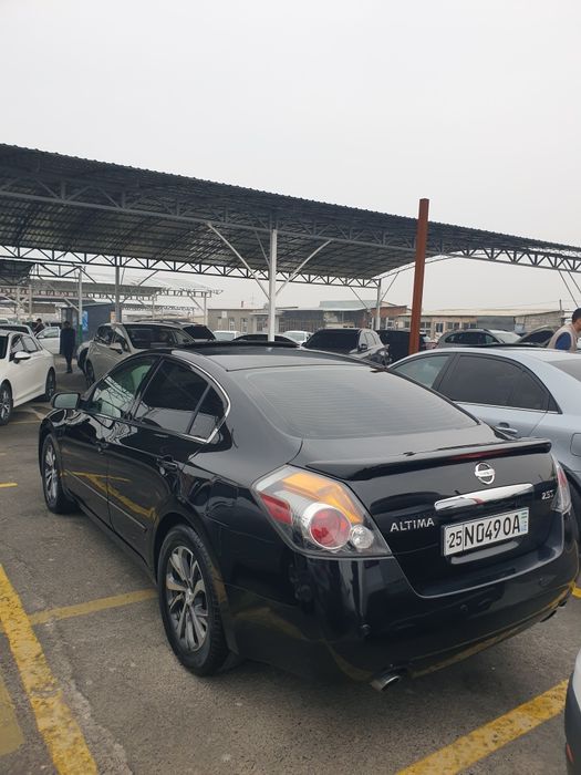 Nissan altima 3 pozitsia