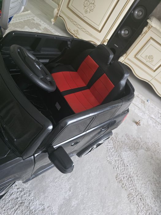 Продам детский автомобиль