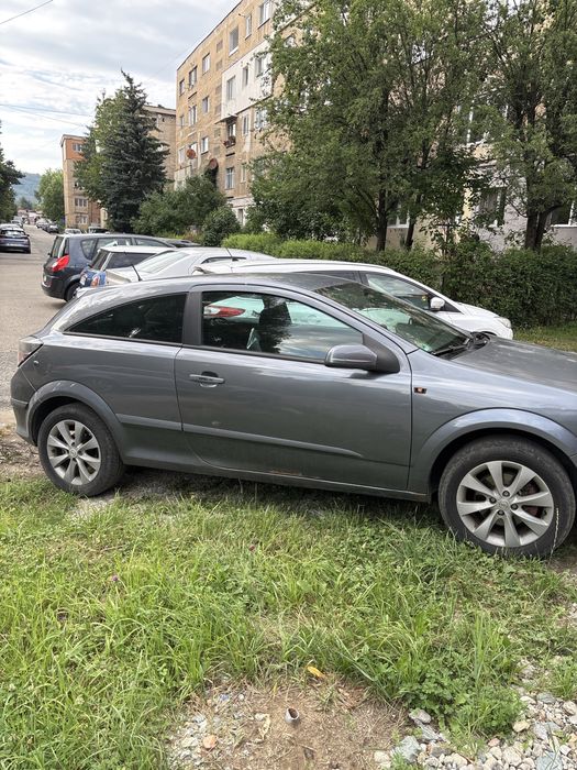 Opel astra H Gtc 1.6 benzina