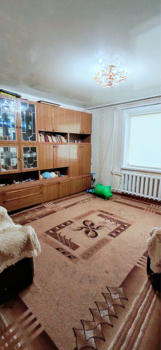 Продам 3 х  Достык Молл