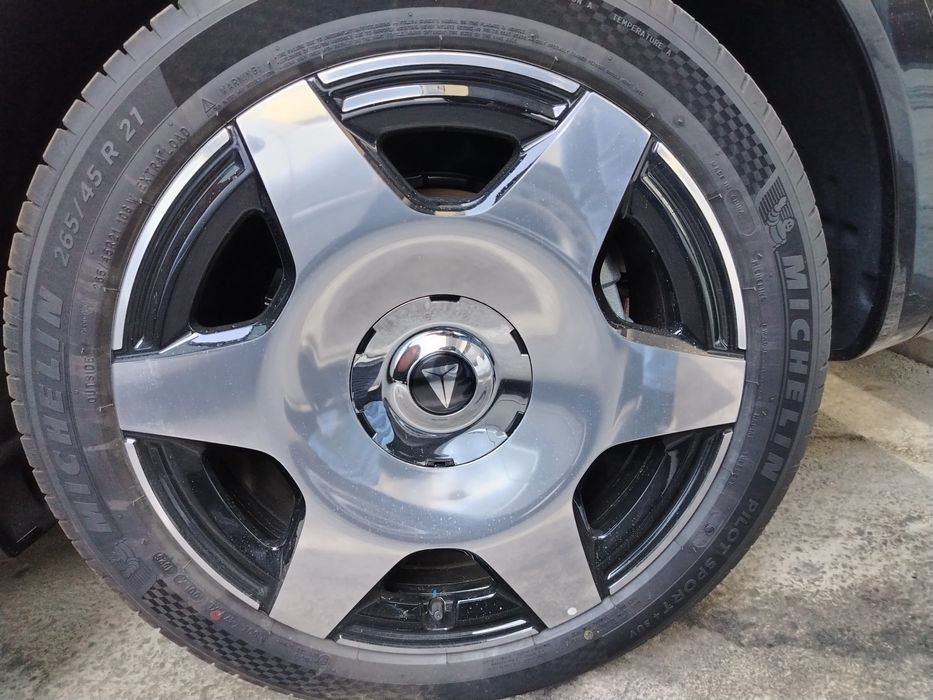 Changan Depal s09 Ultra 4 AWD. Hamma balonlar tortadi.