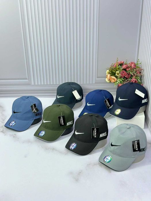 Бейсболки, кепки Loro Piana