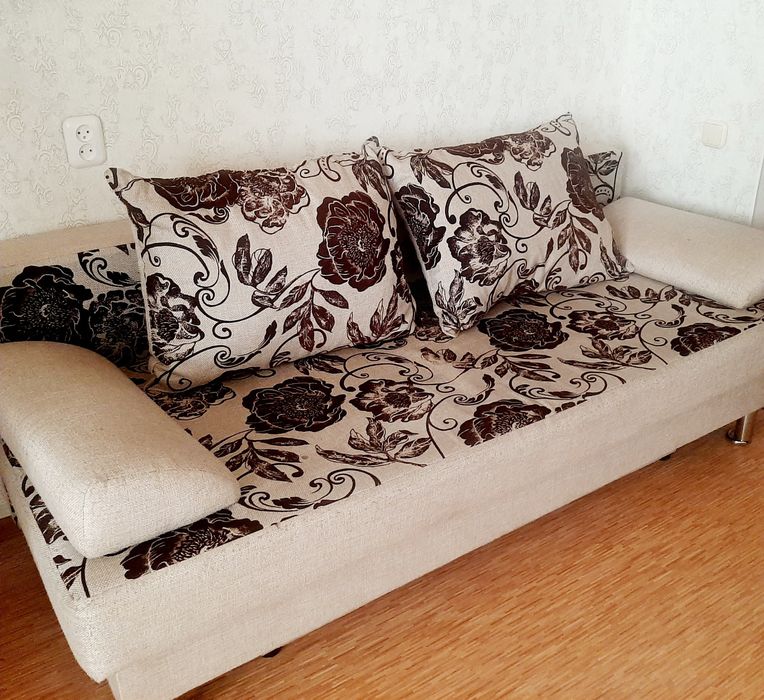 Продам диван 2 метра