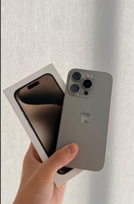 Продам Iphone 15 Pro