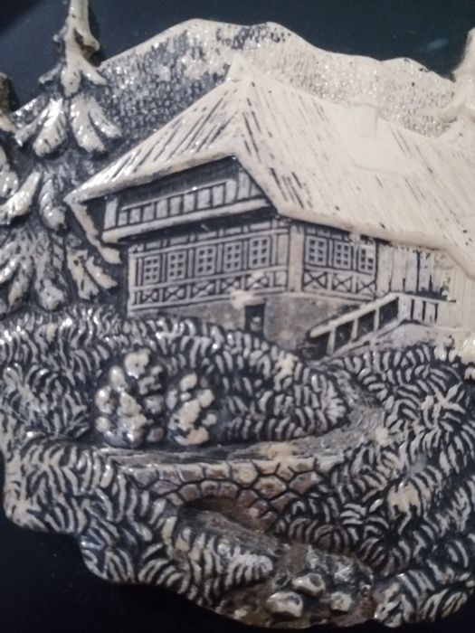 Антикварна декоративна чинийка