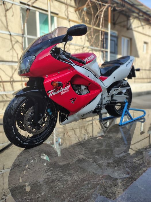 Yamaha Yzf Thunderace 1000