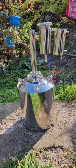 Дистиллятор новый