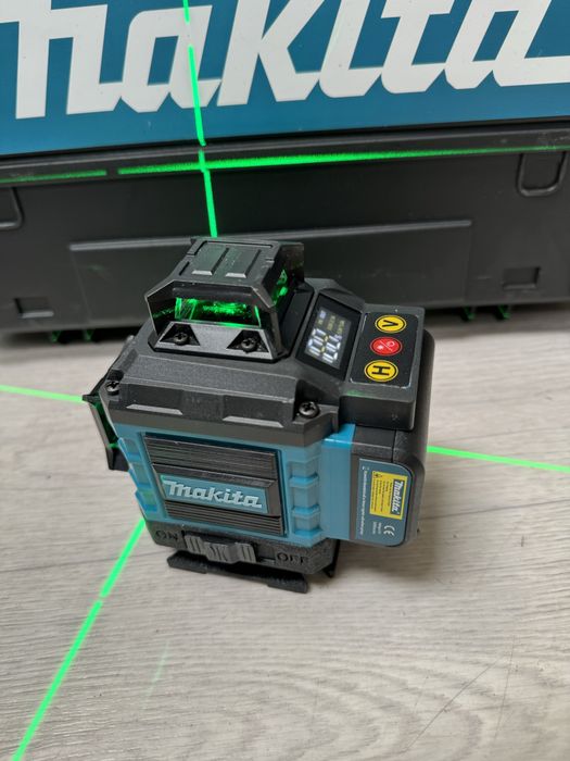 Лазерный уровень BOSCH MAKITA 4D