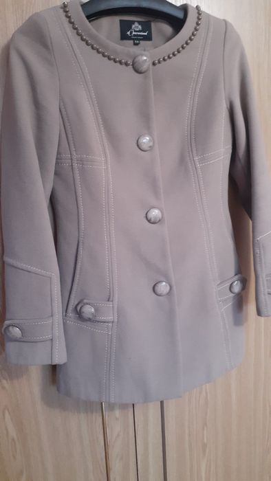 Продаются пальто