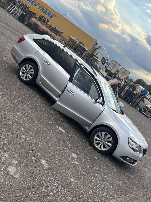 Шкода Супърб 1.6TDI НОВ ВНОС