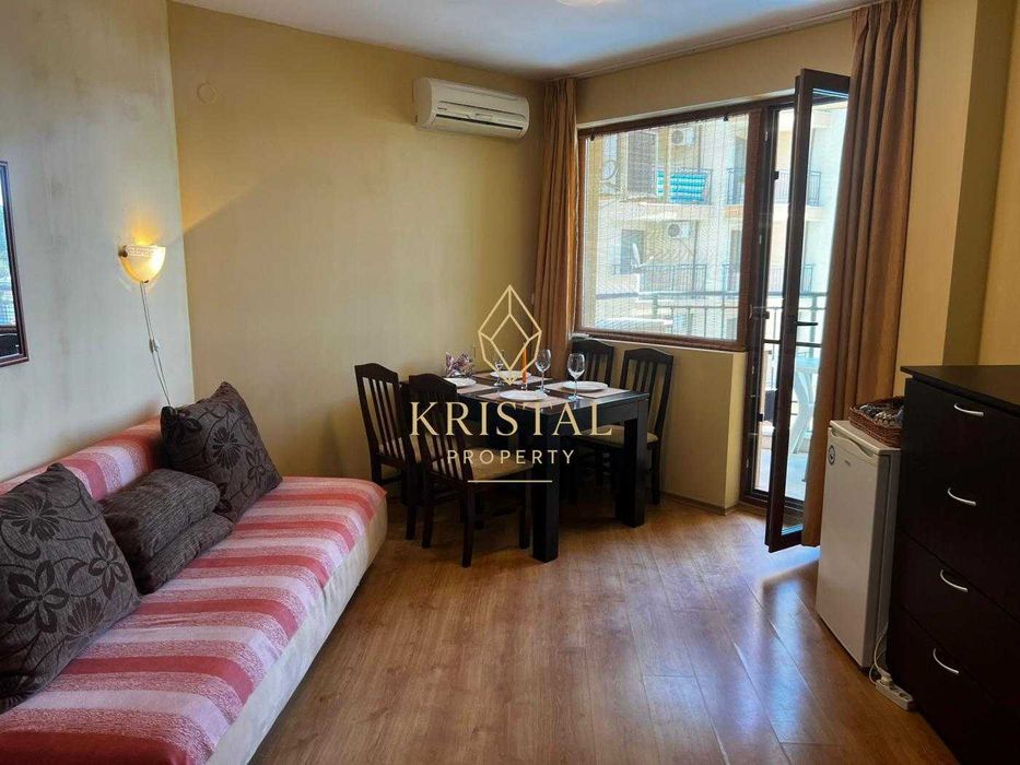 Продава се Двустаен апартамент в к.к. Слънчев бряг - 64 кв.м за 1235 €/кв.м - Снимка #1