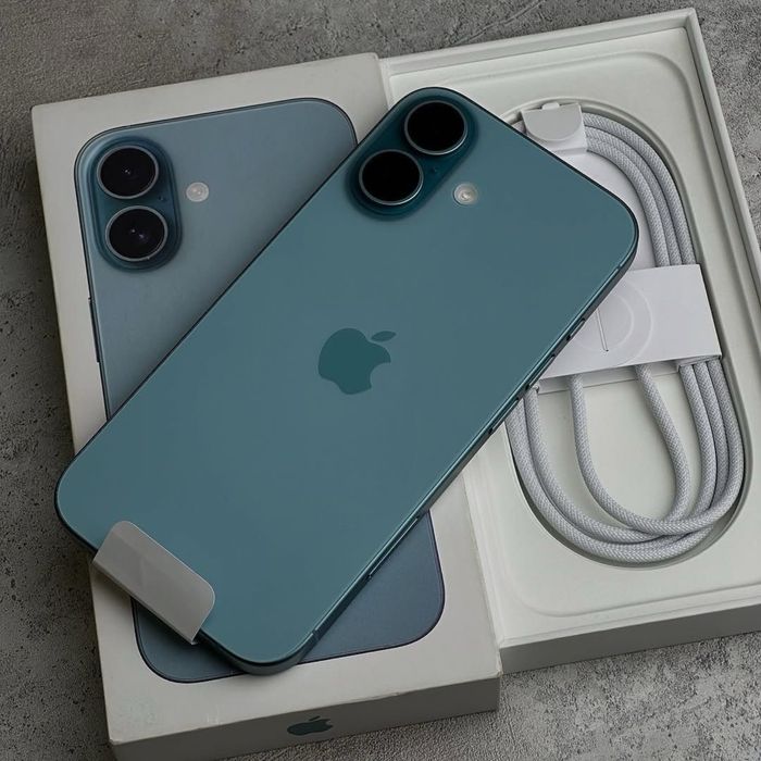 IPHONE 16 256 В идеальном состоянии