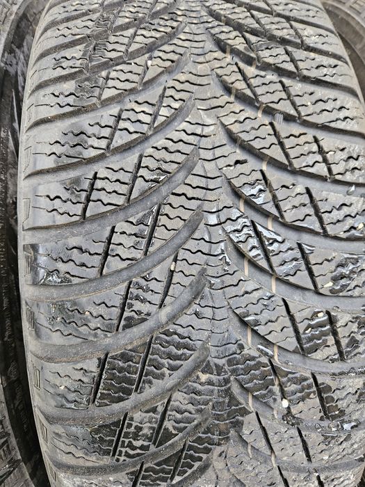 Продавам 4 бр. Зимни гуми  Marshal с джанти
