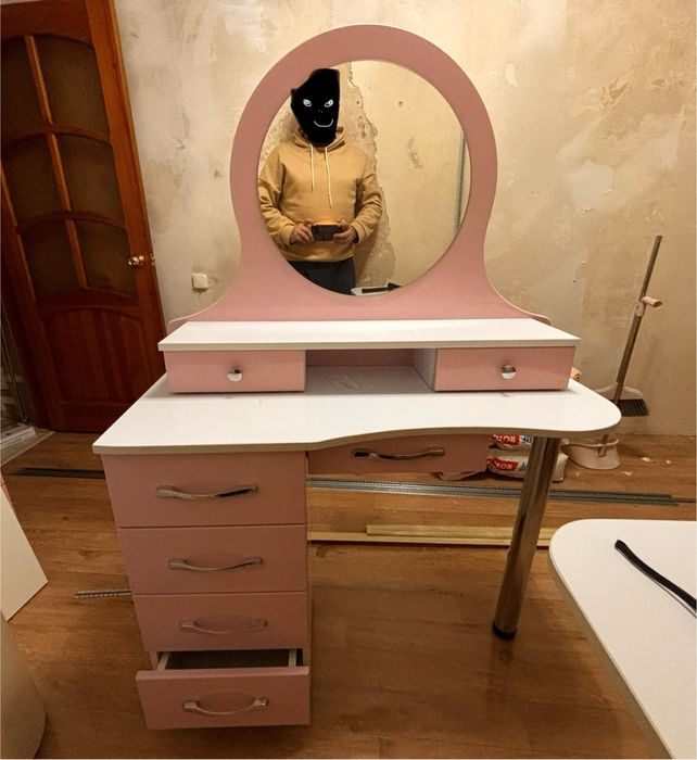 Продам мебель.