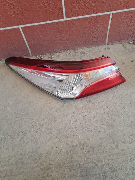 Фар тойота камри 70