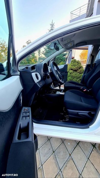 Toyota Yaris hibrid