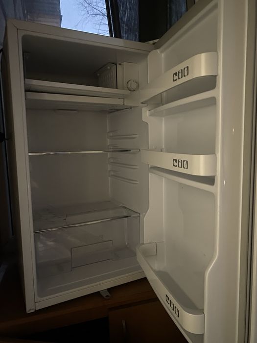 маленький холодильник 90л artel