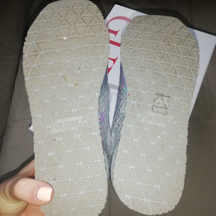 Обувки Guess р-р 36