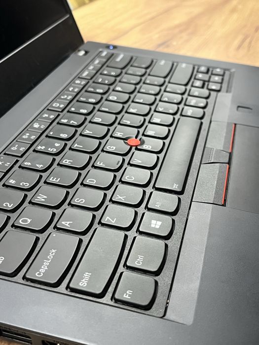 Lenovo L14 16GB RAM 512GB SSD i5 pentru office sau studenti.