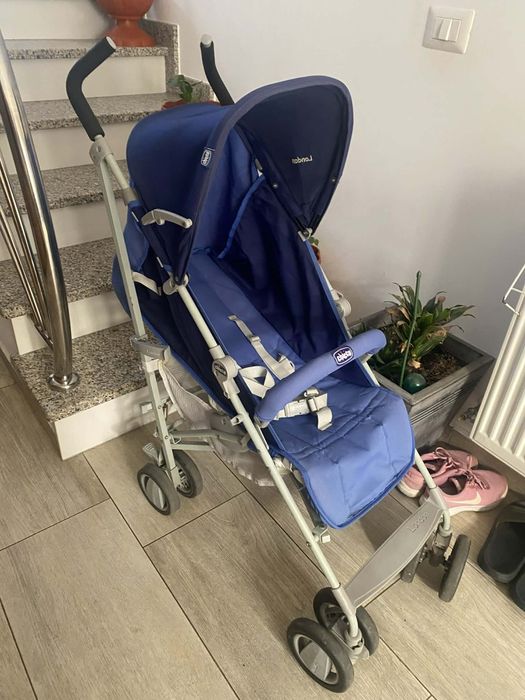 Carucior sport tip umbrelă