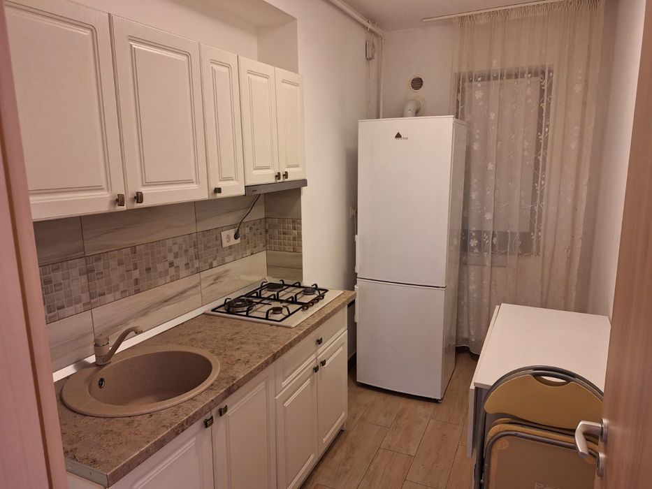 Apartament 2 camere decomandat