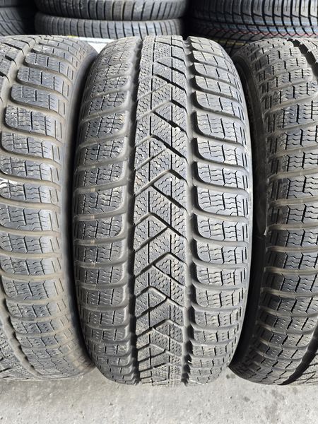215/55/17 PIRELLI 4бр
