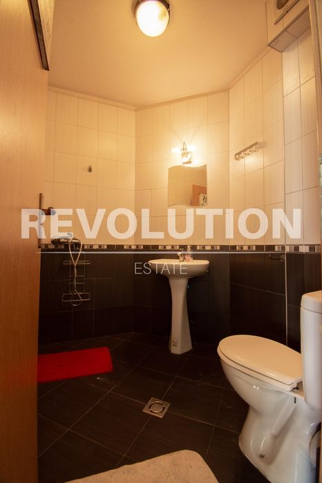 Дава се под наем Мезонет в София, Център - 146 кв.м за 1250 € - Снимка #9