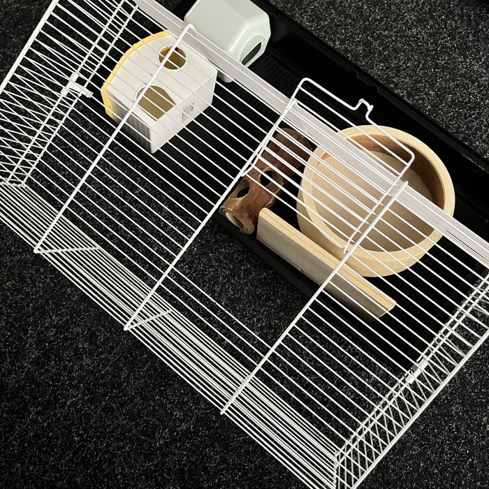 Cușcă cu accesorii pentru hamster