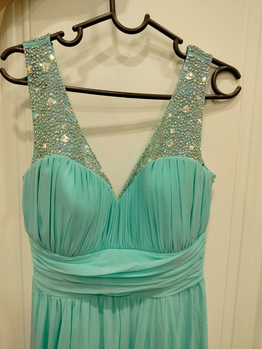 Платье вечернее,праздничное