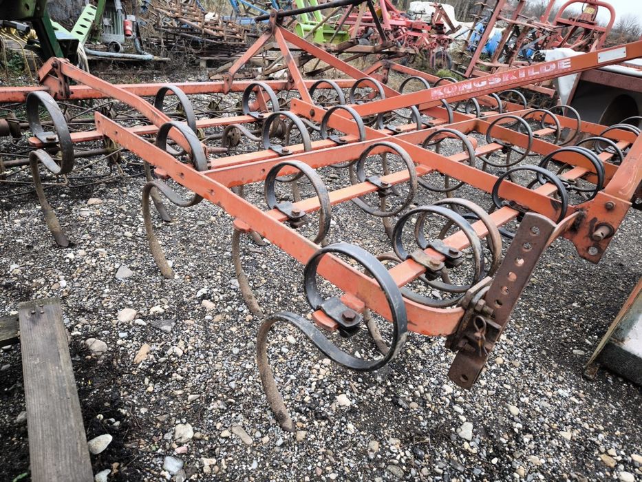 Combinator trei metri cu tavalug