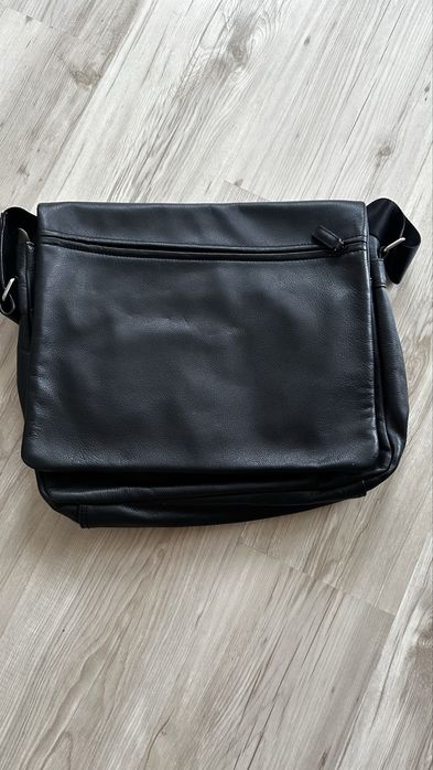 Geanta piele pentru laptop