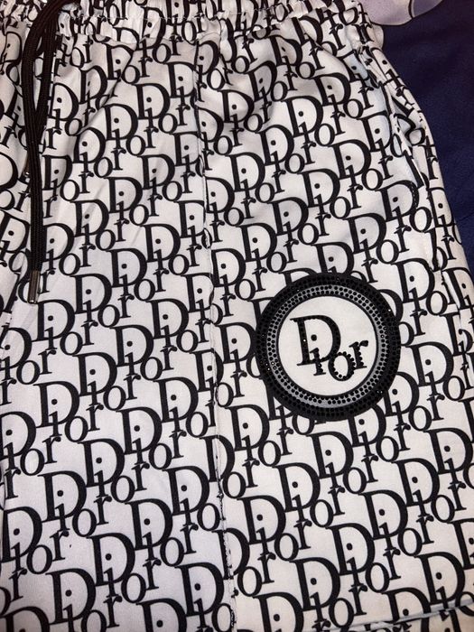 Comple dama, moda si frumusete