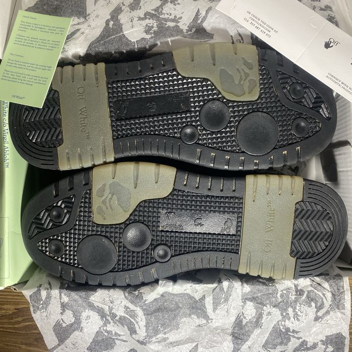 Off-White Out Of Office Black