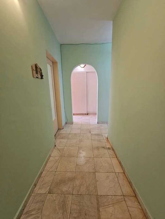 Дава се под наем Тристаен апартамент в София, Разсадника - 84 кв.м за 561 € - Снимка #1